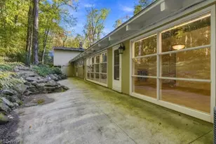 17079 Cats Den Rd, Chagrin Falls, OH 44023 - Photo 15