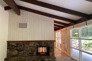 17079 Cats Den Rd, Chagrin Falls, OH 44023 - Photo 3
