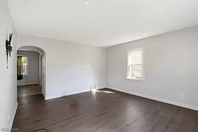 703 14th Street NE, Canton, OH 44714 - Photo 3