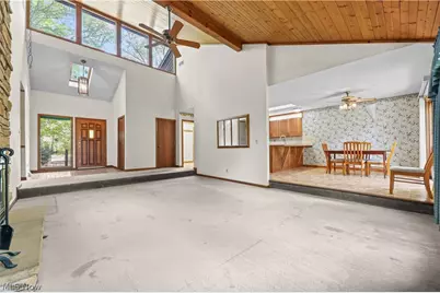 3626 Antoinette Drive, Cuyahoga Falls, OH 44223 - Photo 9