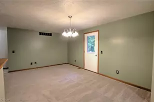3307 Dawley Rd, Ravenna, OH 44266 - Photo 7
