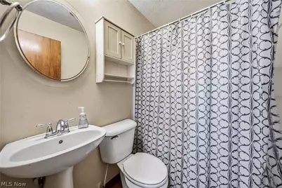 129/131 Arlington Avenue, Painesville, OH 44077 - Photo 27
