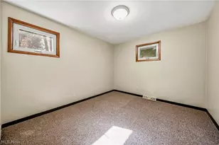129/131 Arlington Ave, Painesville, OH 44077 - Photo 23