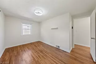 1184 Orlando Ave, Akron, OH 44320 - Photo 17