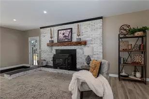 11829 Marlboro Ave NE, Alliance, OH 44601 - Photo 5