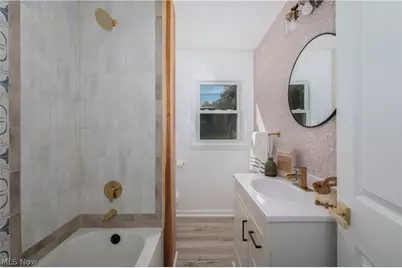 11829 Marlboro Avenue NE, Alliance, OH 44601 - Photo 19