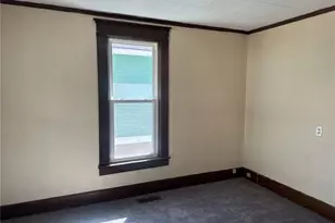 646 Phillips St, Marietta, OH 45750 - Photo 5