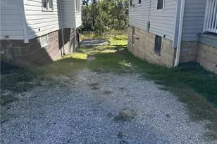 646 Phillips St, Marietta, OH 45750 - Photo 13