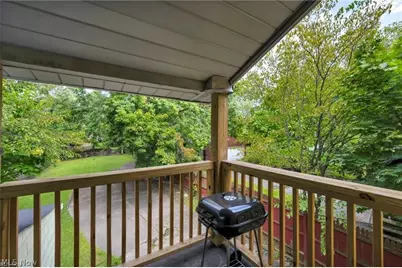 12109 Holborn Avenue, Loveland, OH 44105 - Photo 35