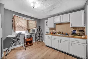 12109 Holborn Ave, Loveland, OH 44105 - Photo 17