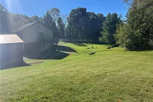 10693 Cadiz Rd, Cambridge, OH 43725 - Photo 7