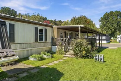 23 Oakwood Street, Beloit, OH 44609 - Photo 5