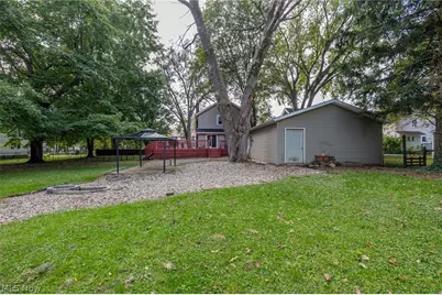 1949 Auten Drive, Akron, OH 44320 - Photo 35
