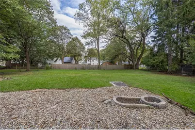 1949 Auten Drive, Akron, OH 44320 - Photo 33