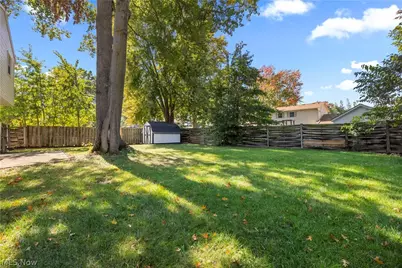 4812 Briarwood Drive, Lorain, OH 44053 - Photo 37