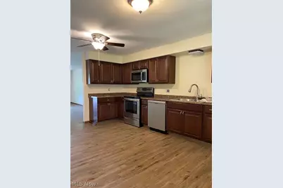 3575 Perry Drive NW, Massillon, OH 44646 - Photo 9