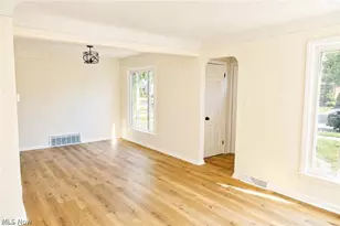13520 St James Ave, Loveland, OH 44135 - Photo 5