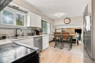 10060 Ridgewood Dr, Twinsburg, OH 44087 - Photo 11