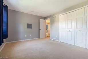 6945 Ponteberry St NW, Canton, OH 44718 - Photo 31