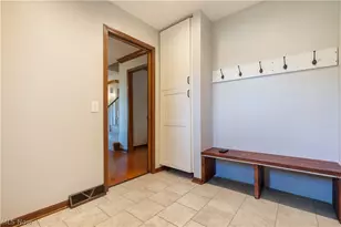 6945 Ponteberry St NW, Canton, OH 44718 - Photo 21
