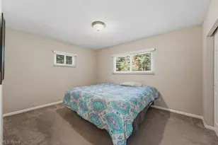 1745 Orchard Dr, Akron, OH 44333 - Photo 17