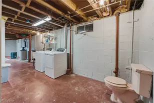 1745 Orchard Dr, Akron, OH 44333 - Photo 39