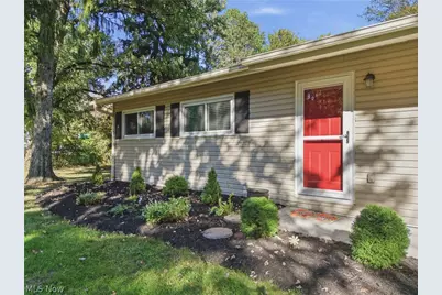 1745 Orchard Drive, Akron, OH 44333 - Photo 5