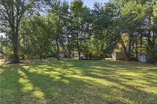 1745 Orchard Dr, Akron, OH 44333 - Photo 35