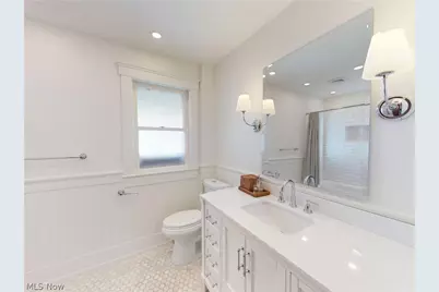 27 Mayfield Avenue, Akron, OH 44313 - Photo 5