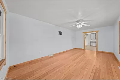 11989 Moffit Road SW, Massillon, OH 44647 - Photo 7