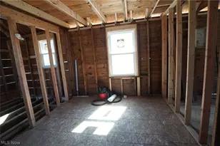 4149 Arrel Rd, Youngstown, OH 44514 - Photo 7