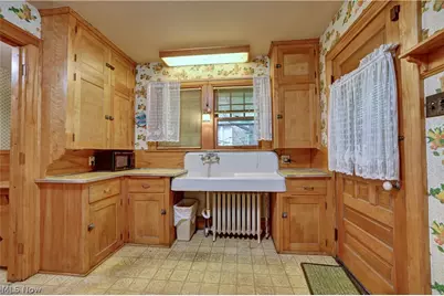 226 Storer Avenue, Akron, OH 44302 - Photo 21