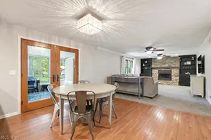10900 Stafford Rd, Chagrin Falls, OH 44023 - Photo 13