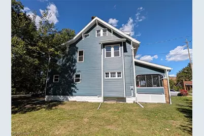 3708 Hillman Street, Youngstown, OH 44507 - Photo 3