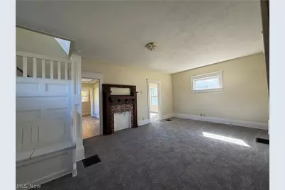 1648 Harrisburg NE, Canton, OH 44705 - Photo 11