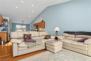 5729 St Thomas Ln, Madison, OH 44057 - Photo 9