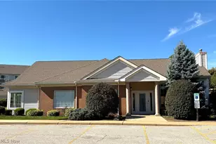 1432 Buckingham Gate Blvd, Cuyahoga Falls, OH 44221 - Photo 5