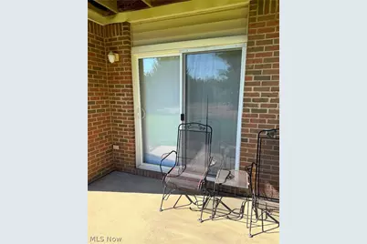 1432 Buckingham Gate Boulevard #A, Cuyahoga Falls, OH 44221 - Photo 3