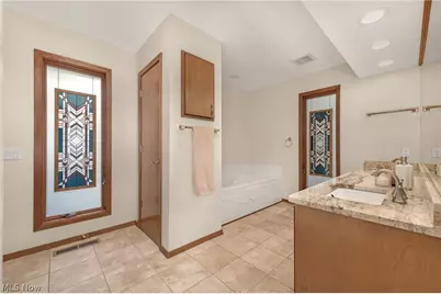 8784 Gatewood Drive, North Ridgeville, OH 44039 - Photo 25