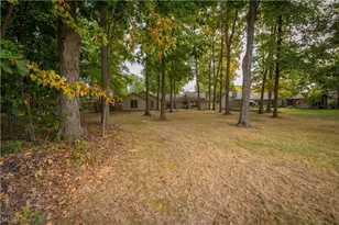 8784 Gatewood Dr, North Ridgeville, OH 44039 - Photo 29