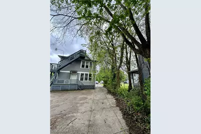 224-226 S Maple Street, Akron, OH 44302 - Photo 3