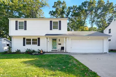 229 Pinehurst Road, Munroe Falls, OH 44262 - Photo 1