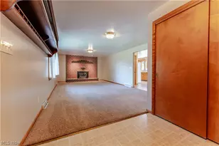 383 Bahler St SW, Sugarcreek, OH 44681 - Photo 15