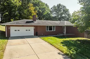 383 Bahler St SW, Sugarcreek, OH 44681 - Photo 5