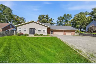6499 Navarre Road SW, Navarre, OH 44662 - Photo 1