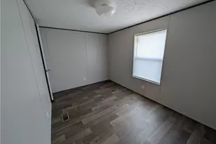 140 Briarcliff Dr, Elyria, OH 44035 - Photo 7
