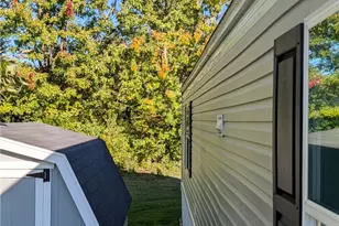 140 Briarcliff Dr, Elyria, OH 44035 - Photo 9