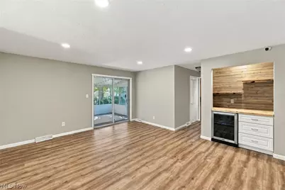 16506 Fernway Road, Huber Heights, OH 44120 - Photo 11