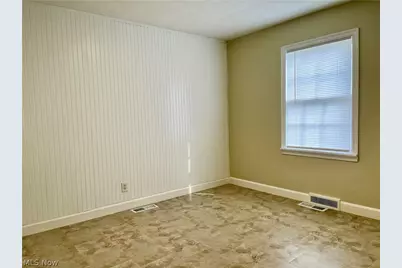 4100 Cleveland Avenue NW, Canton, OH 44709 - Photo 11