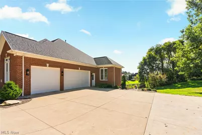 8630 Parsons Court Circle NW, Massillon, OH 44646 - Photo 49